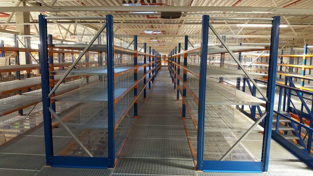 20171221_144729-jpg-1 Regały wielopoziomowe w aranżacji wysokich magazynów